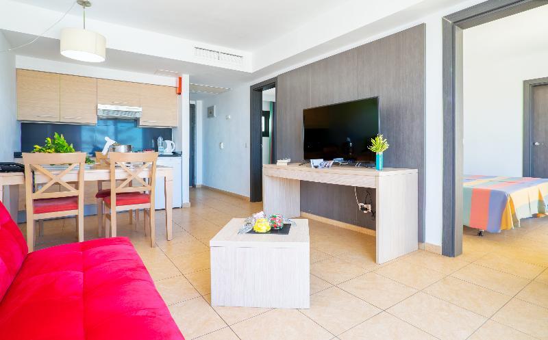 Bluebay Lanzarote Apartment *